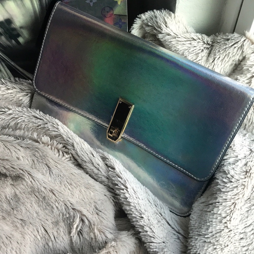 Holographic Metallic Turnlock Clutch
